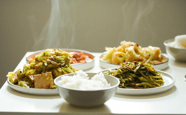 Experience seamless taxi transfers at Lyon Airport 24/7